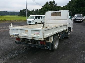 Isuzu Elf NKR85AD 2010 год