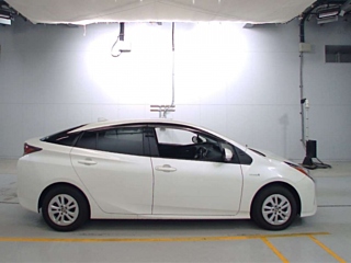 TOYOTA PRIUS 2015 ZVW55 S 4WD