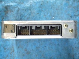 Блок управления двигателем / ECU TOYOTA Mark II 1990 E-GX81 8966124180