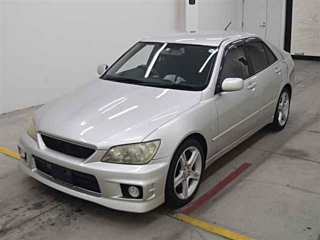 TOYOTA ALTEZZA SXE10 RS200Z Edition