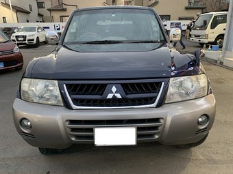 Mitsubishi Pajero 2003