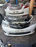 Nose cut Toyota Corolla Fielder 2014 2015 NZE164 1NZ-FE, передний 