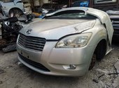 Nose cut Toyota Mark X Zio