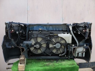 Nose cut TOYOTA NOAH AZR60, AZR65 1AZ-FSE во Владивостоке